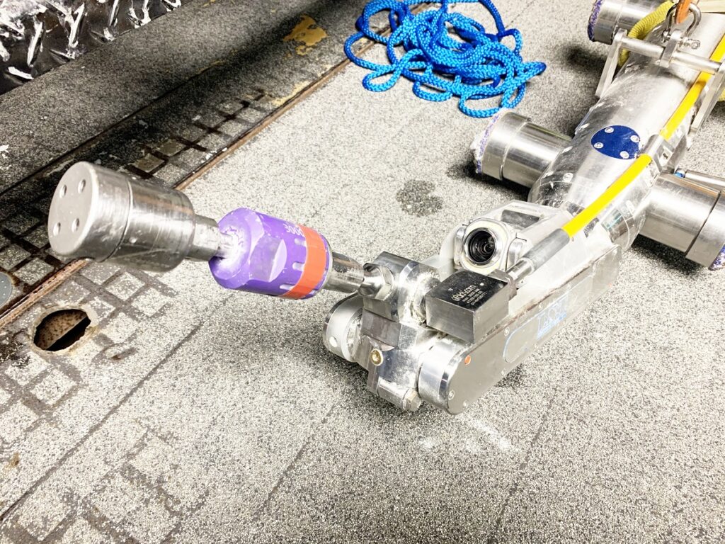 管路ロボットとウォータージェットのコラボ