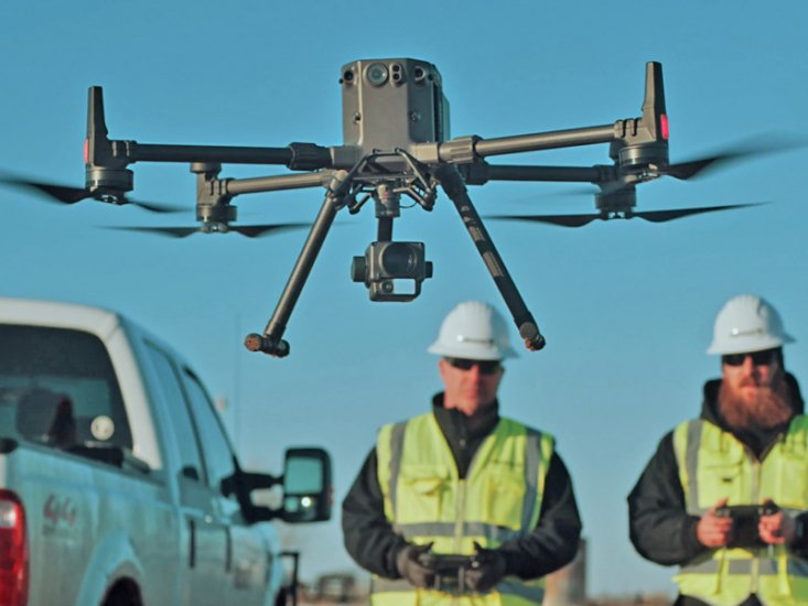 DJI製 産業用ドローン及び搭載カメラ