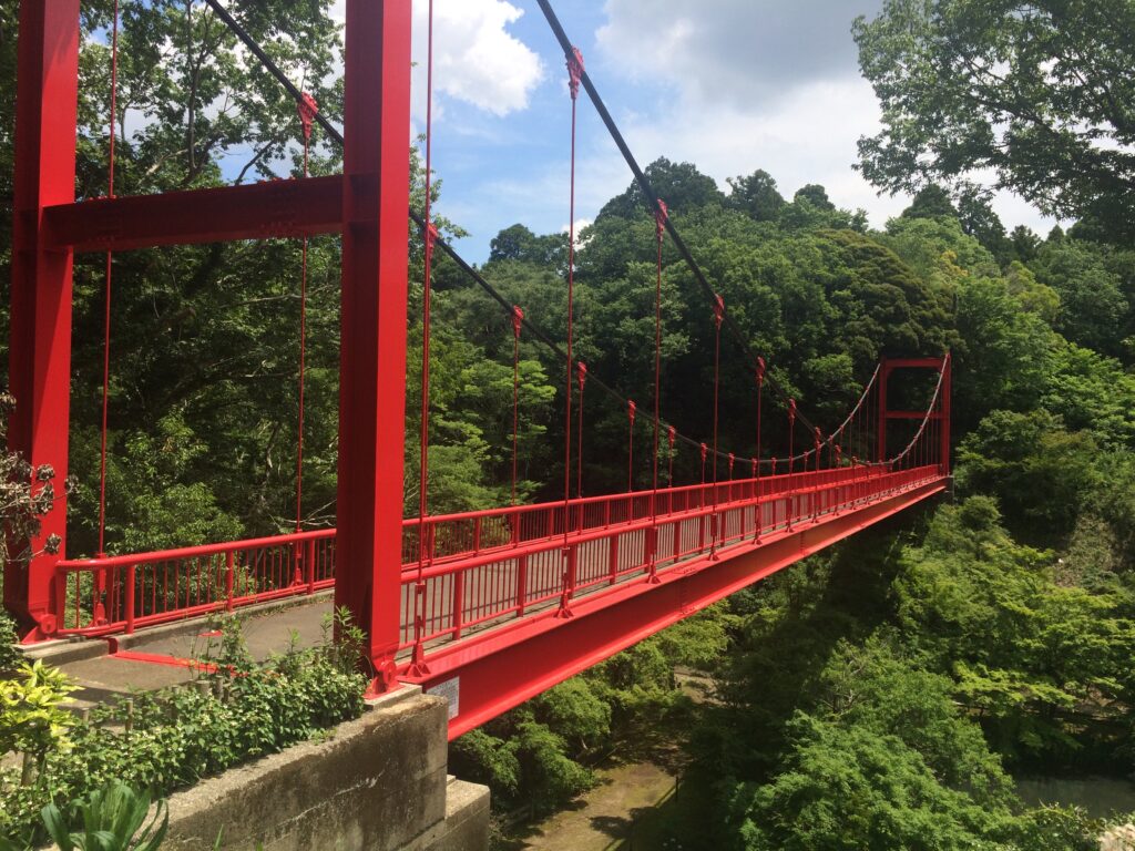 塩害に強く長寿命化に役立つ錆転換型防食塗装「アースコート防錆-塗装システム」